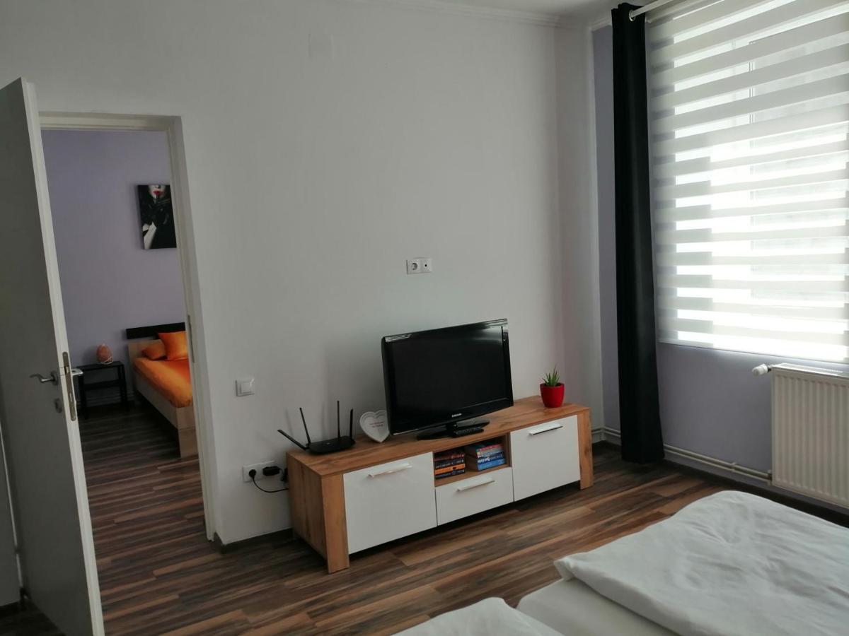 Violet House Apartment Turda Exterior photo