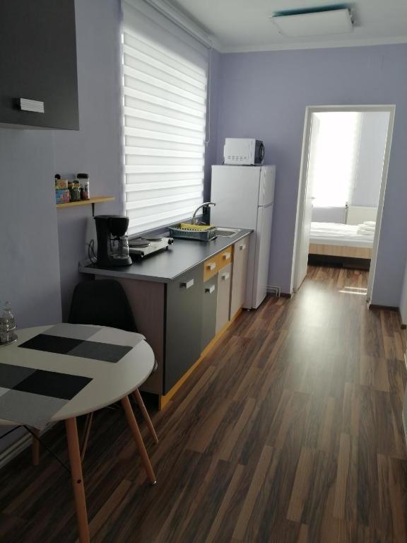 Violet House Apartment Turda Exterior photo